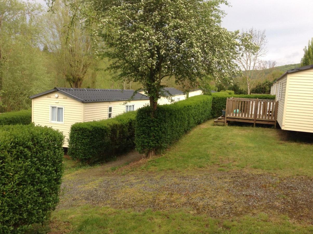 Camping Du Pont De St Gal Saint-Gal-sur-Sioule Luaran gambar