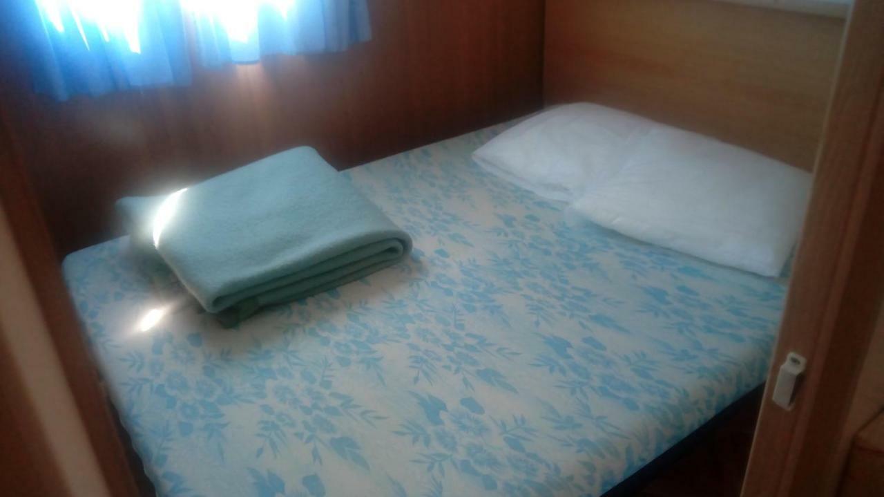 Camping Du Pont De St Gal Saint-Gal-sur-Sioule Luaran gambar