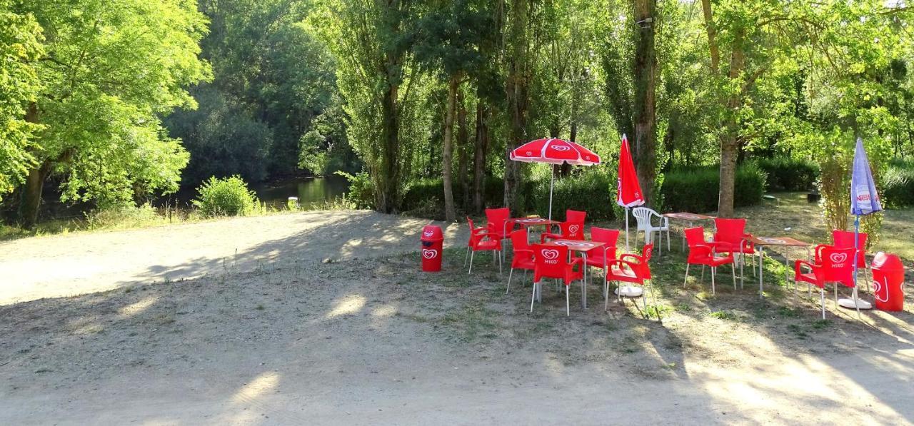 Camping Du Pont De St Gal Saint-Gal-sur-Sioule Luaran gambar